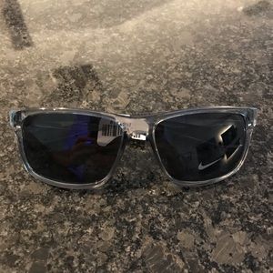 NWT Authentic Nike Clear Gray Sunglasses